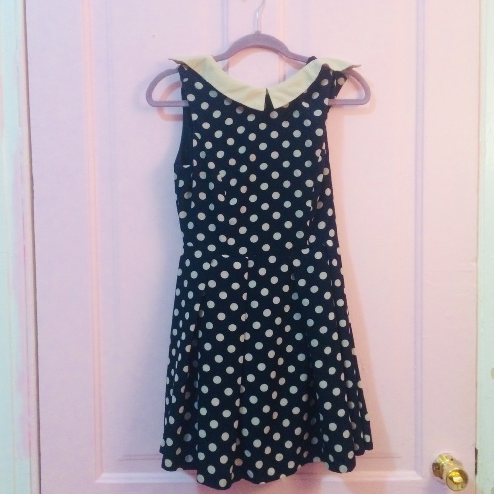 Navy Blue and Cream Peter Pan Collar Dress